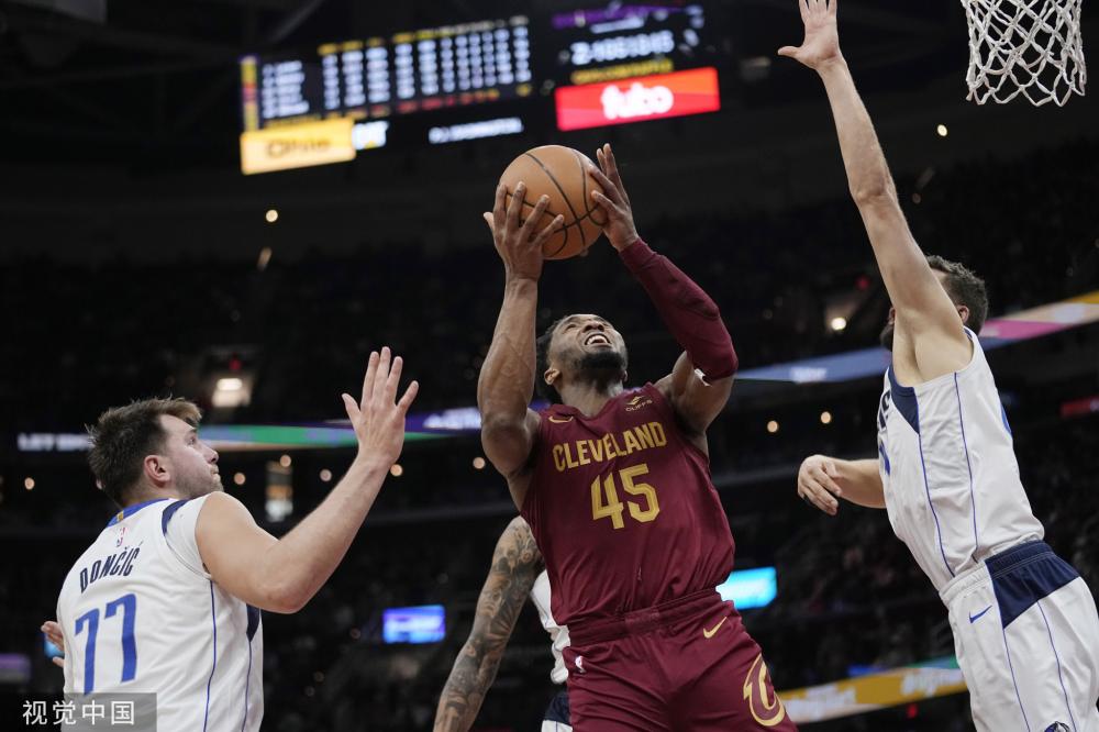 展现出的冷 展现出的冷